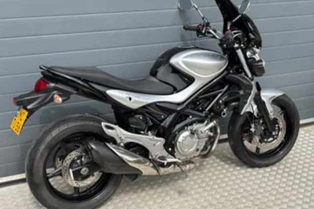 Suzuki Gladius (2011) thumbnail 5