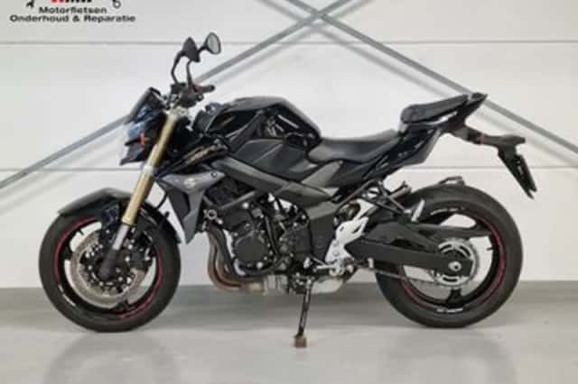 Suzuki GSR750 (2014) thumbnail 1