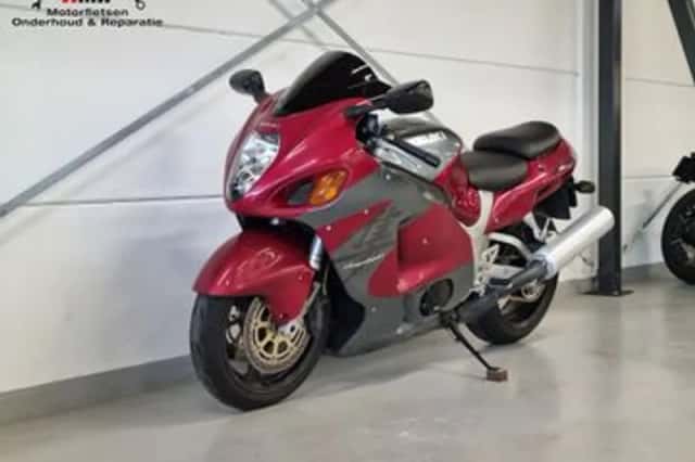 Suzuki GSX-R 1300 (2000) thumbnail 2