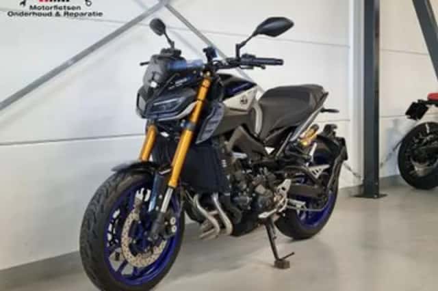 Yamaha MT 09 SP (2018) thumbnail 2