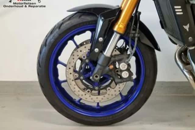 Yamaha MT 09 SP (2018) thumbnail 5