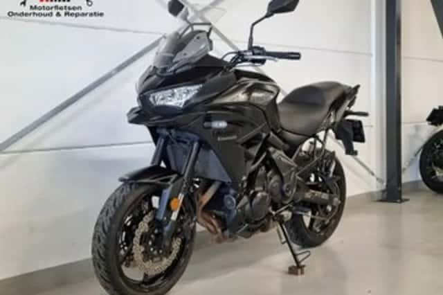 Kawasaki Versys 650 (2022) thumbnail 2