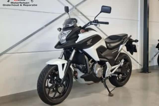 Honda NC700X (2012) thumbnail 2