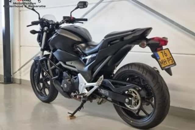 Honda NC 700 S (2012) thumbnail 3