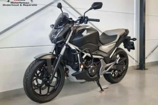 Honda NC 750 S (2016) thumbnail 2