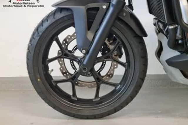 Honda NC 750 S (2016) thumbnail 6