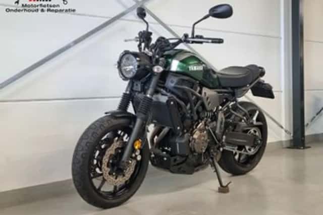 Yamaha XSR700 (2016) thumbnail 2