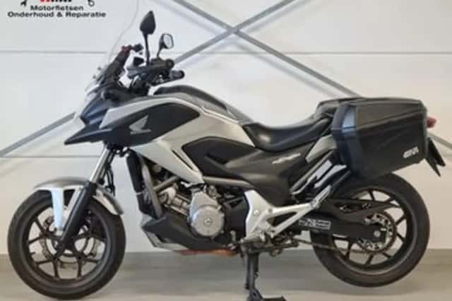 Honda NC700X (2012) thumbnail 1