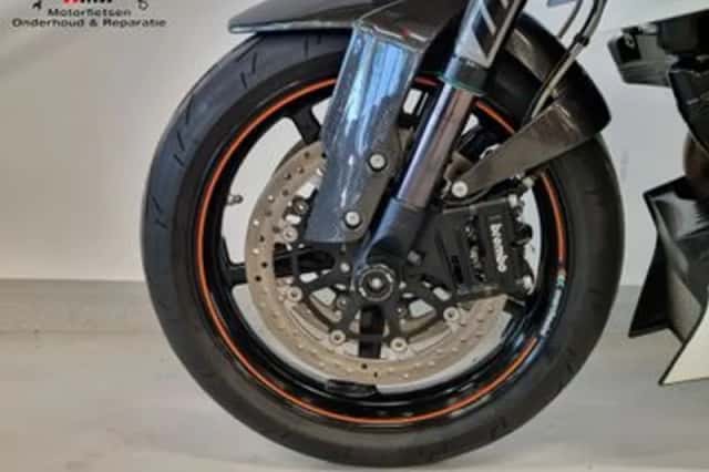 KTM 990 Super Duke R (2009) thumbnail 6