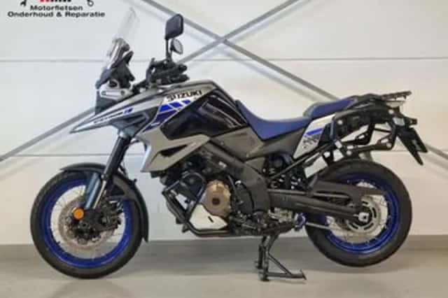 Suzuki V-Strom (2023) thumbnail 1