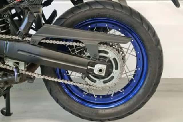 Suzuki V-Strom (2023) thumbnail 4