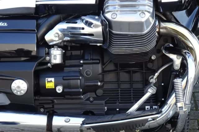 Moto Guzzi California 1400 (2015) thumbnail 4