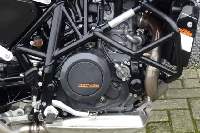 KTM 690 Duke (2017) thumbnail 4