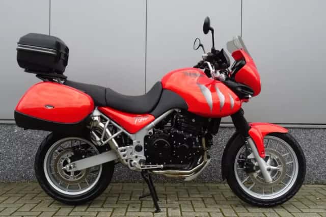 Triumph Tiger 955I (2004) thumbnail 1