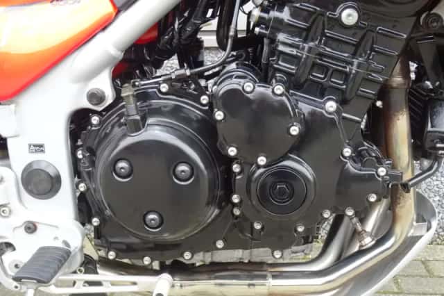 Triumph Tiger 955I (2004) thumbnail 4