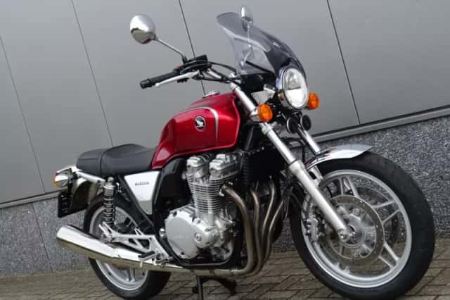 Honda CB 1100 (2013) thumbnail 3