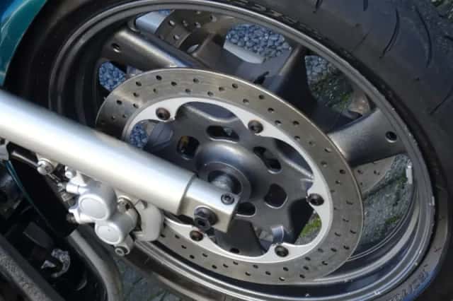 Yamaha XJ 900 (1996) thumbnail 5