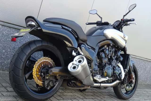 Yamaha V-Max 1700 (2009) thumbnail 3