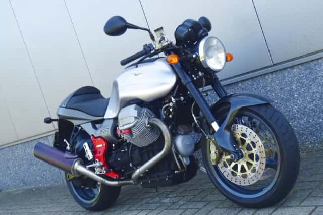 Moto Guzzi V11 Sport (2002) thumbnail 2