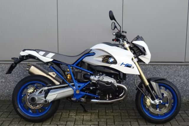 BMW HP2 Megamoto (2008) thumbnail 1