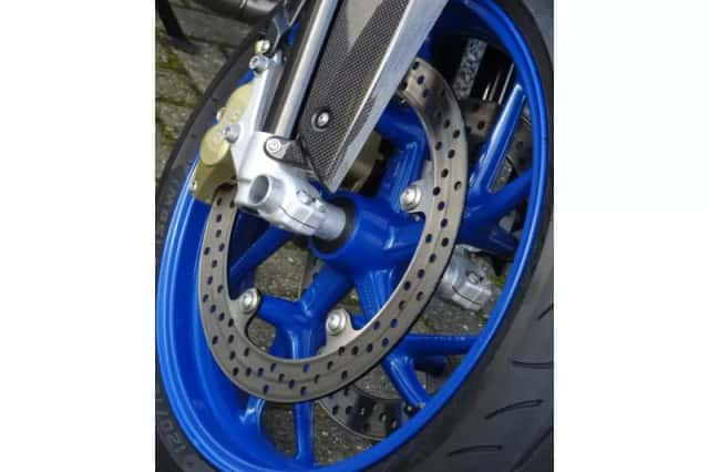 BMW HP2 Megamoto (2008) thumbnail 5