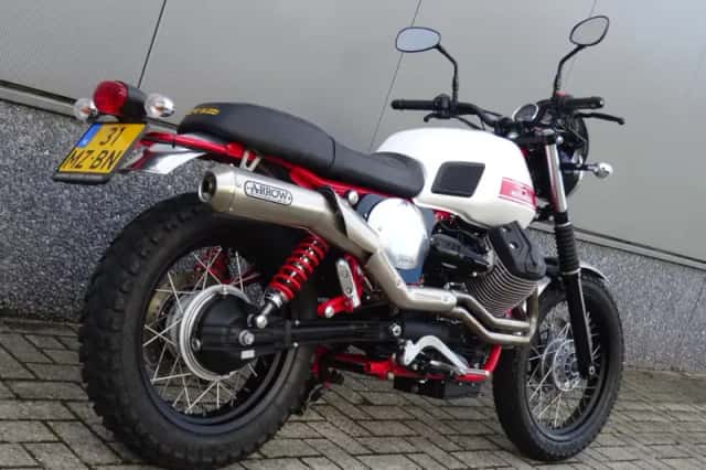 Moto Guzzi V7 II Stornello (2016) thumbnail 3