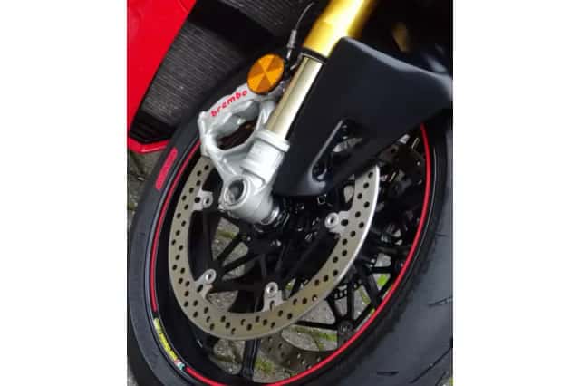 Ducati Panigale V4 (2018) thumbnail 5