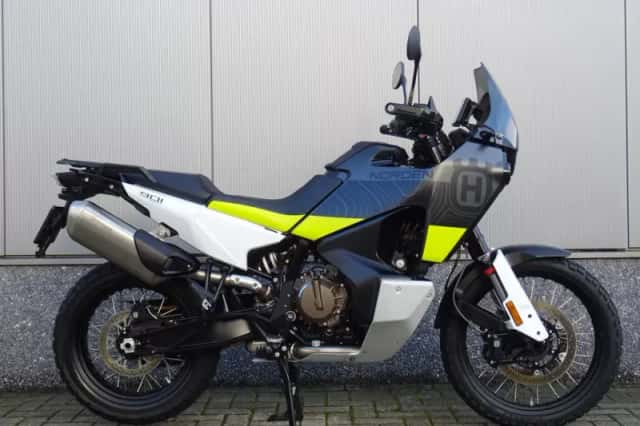 Husqvarna Norden 901 (2022) thumbnail 1