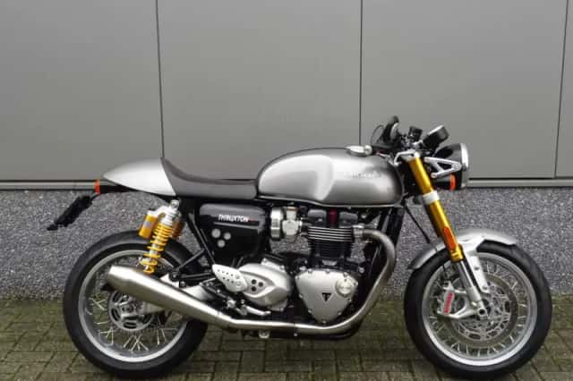 Triumph Thruxton 1200 R (2016) thumbnail 1