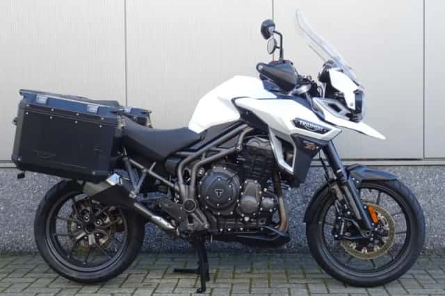 Triumph Tiger (2017) thumbnail 1