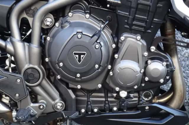 Triumph Tiger (2017) thumbnail 3