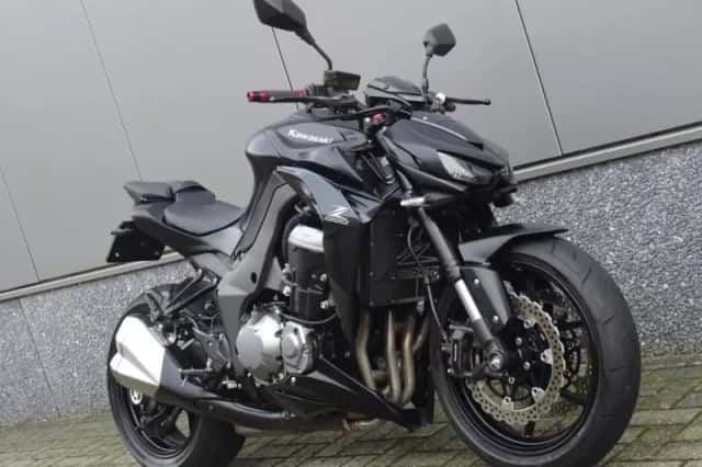 Kawasaki Z1000 (2014) thumbnail 2