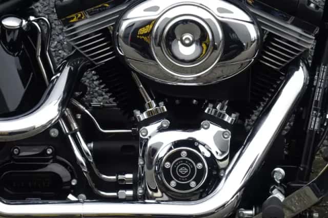 Harley-Davidson Softail (2011) thumbnail 4
