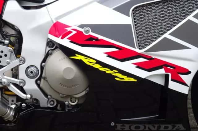 Honda VTR 1000 SP-2 (2003) thumbnail 4