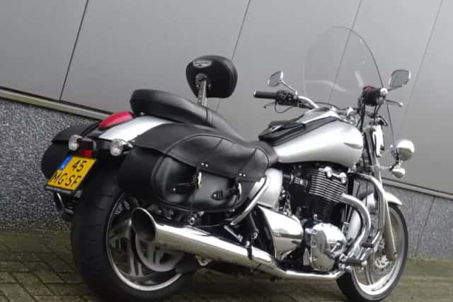 Triumph Thunderbird 1600 (2009) thumbnail 3