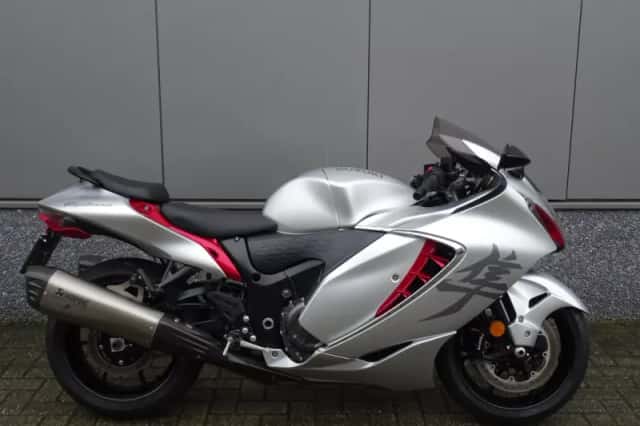 Suzuki GSX-R 1300 (2022) thumbnail 1