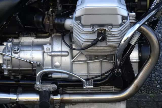 Moto Guzzi California (2000) thumbnail 4