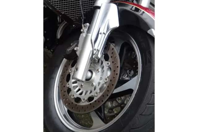 Triumph Rocket III (2008) thumbnail 5
