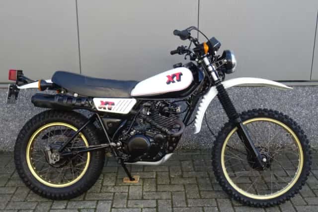 Yamaha XT 250 (1982) thumbnail 1