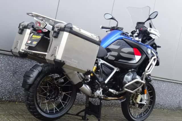BMW R 1250 GS Adventure (2024) thumbnail 3