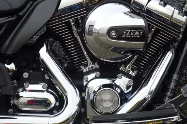 Harley-Davidson Electra Glide (2013) thumbnail 4