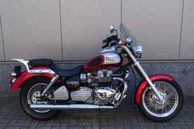 Triumph Bonneville America (2003) thumbnail 1