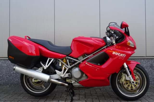 Ducati ST2 (2003) thumbnail 1