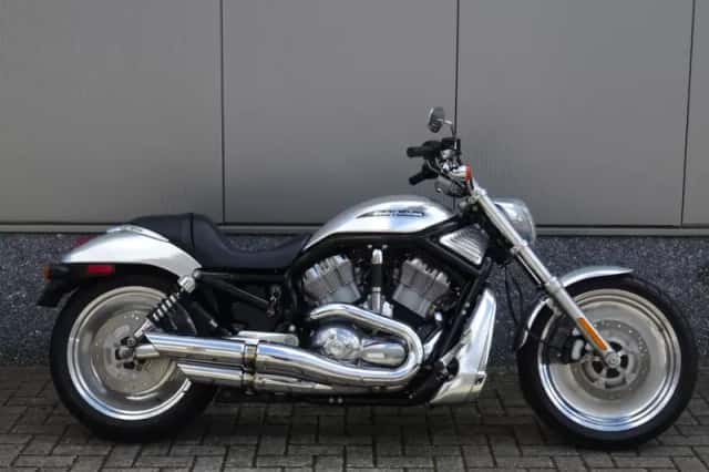 Harley-Davidson Vrscb V ROD (2004) thumbnail 1