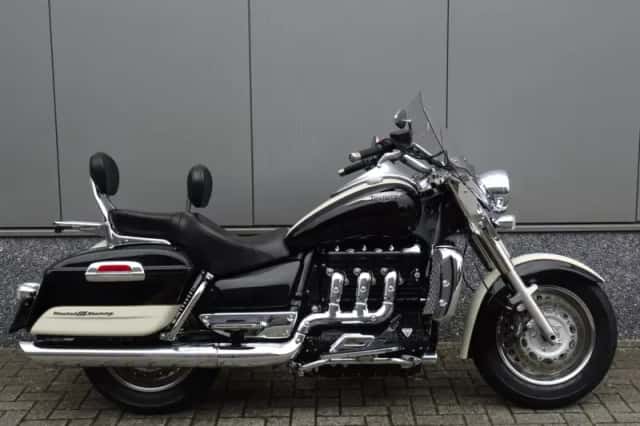 Triumph Rocket III Touring (2008) thumbnail 1