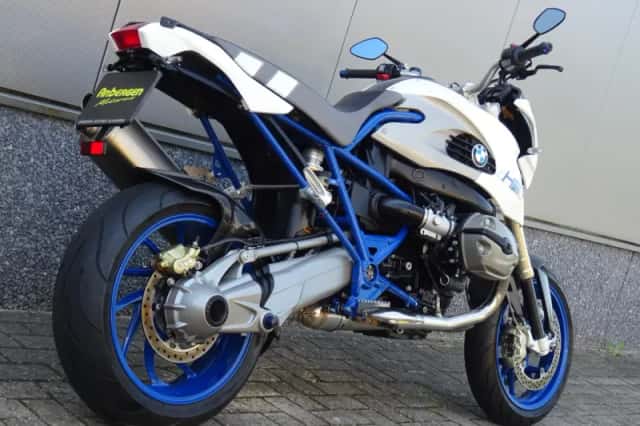 BMW HP2 Megamoto (2008) thumbnail 3