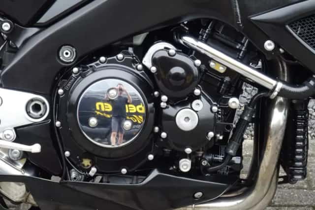 Suzuki GSX 1300 B King (2009) thumbnail 4