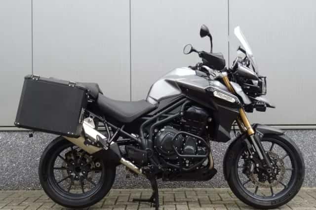 Triumph Tiger (2012) thumbnail 1