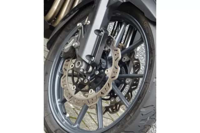 Triumph Tiger (2012) thumbnail 5