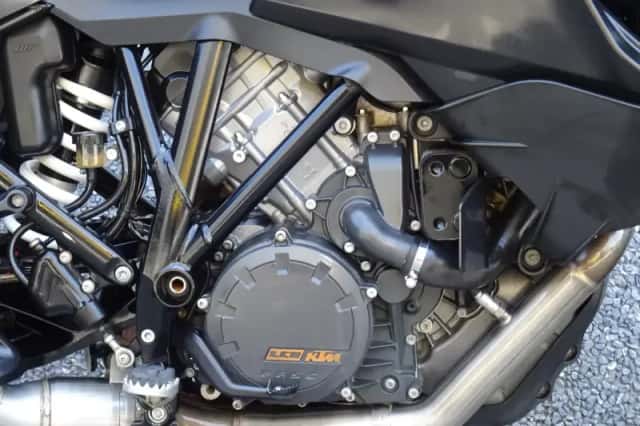 KTM 1290 Super Adventure S (2018) thumbnail 4